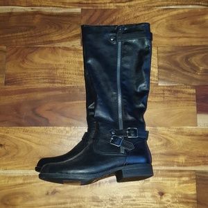 Black riding boots